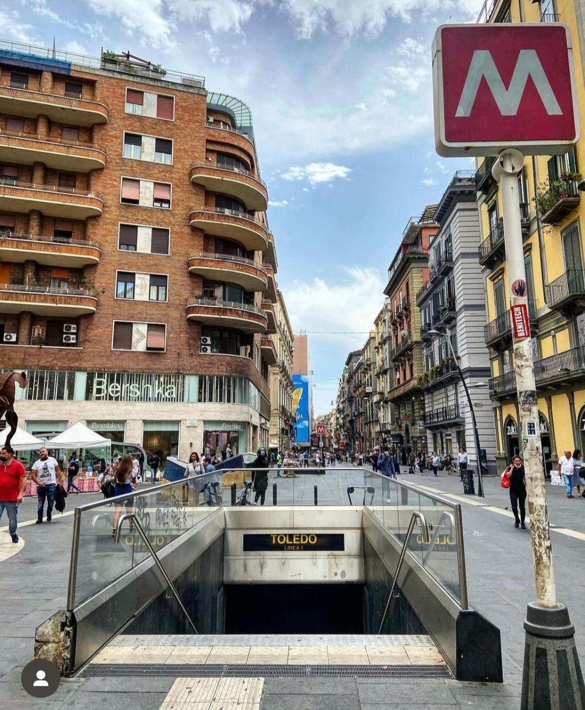 Casa Vacanza La Spagnola Napels Buitenkant foto
