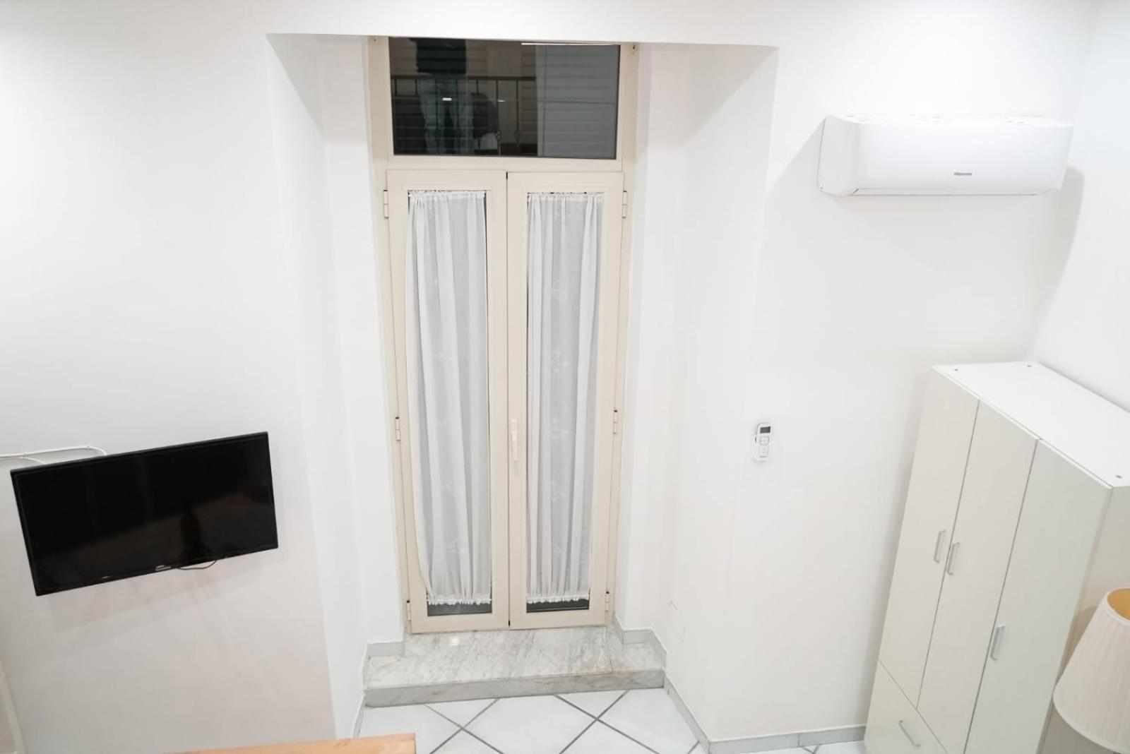Casa Vacanza La Spagnola Napels Buitenkant foto