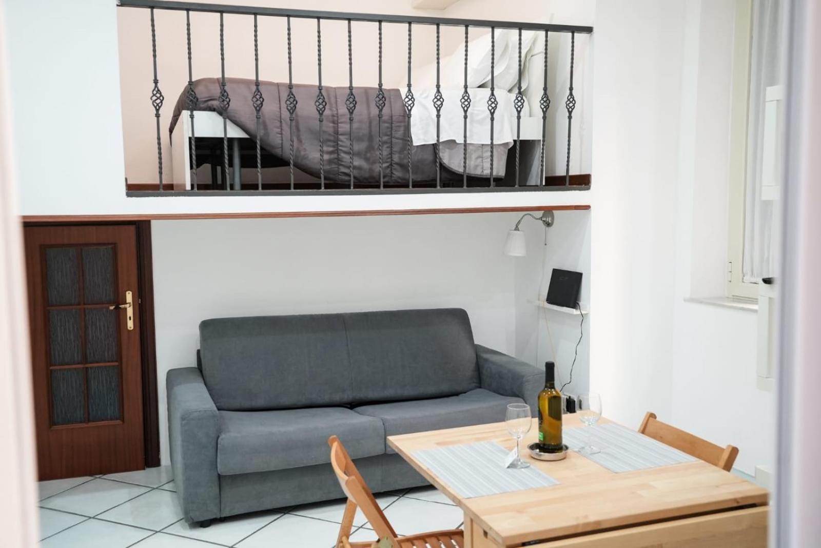 Casa Vacanza La Spagnola Napels Buitenkant foto